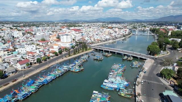 Thu nhập bình quân người dân Phan Thiết đạt gần 3 . 000 USD Sau sáp nhập - Ảnh 2.