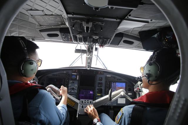Thủy phi cơ DHC-6 tuần tra kiểm soát chống khai thác IUU trên vùng biển phía nam- Ảnh 2.