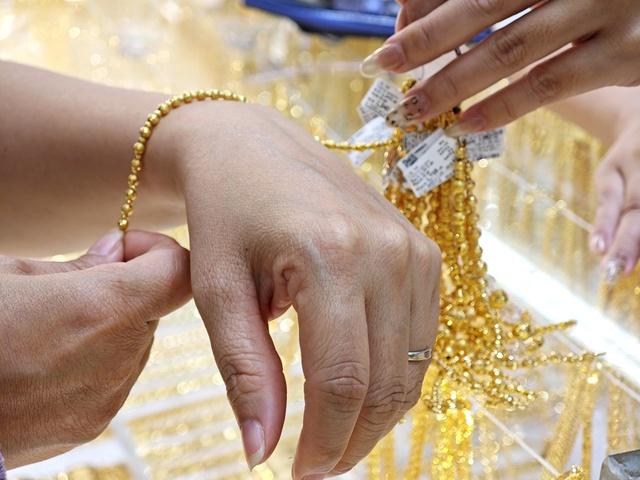 Đến giờ G, chưa có thông tin doanh nghiệp, ngân hàng nhập khẩu vàng- Ảnh 1.