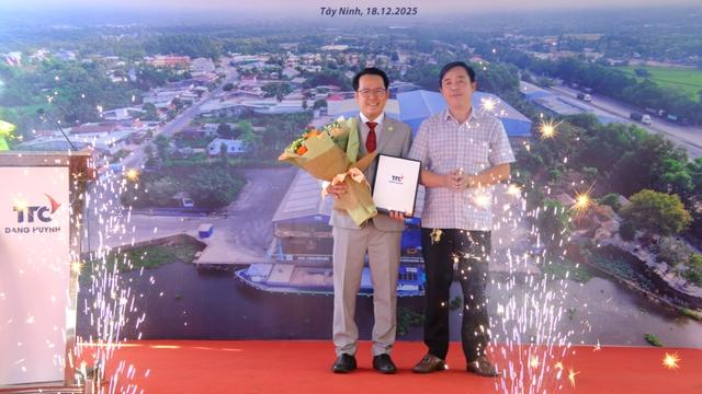 Cảng Bến Kéo chính thức công bố năng lực tiếp nhận phương tiện thủy 2.000 tấn - Ảnh 2.