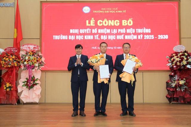 Hiệu trưởng Trường ĐH Kinh tế Huế: Lãnh đạo không nói nhiều mà phải dấn thân, hành động- Ảnh 1.