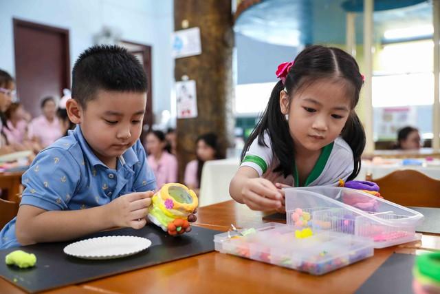 Một năm nhiều quyết sách, thay đổi lớn của giáo dục - Ảnh 1.