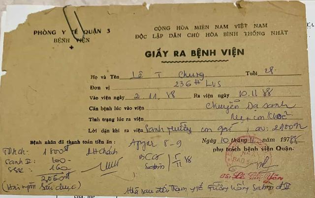 Tờ giấy ra viện được người mẹ giữ suốt 37 năm - Ảnh 1.