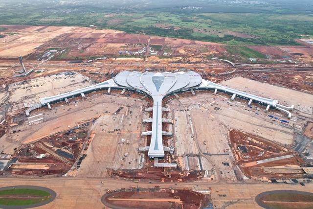 Người dân TP.HCM đến sân bay Long Thành bằng đường nào?- Ảnh 2.