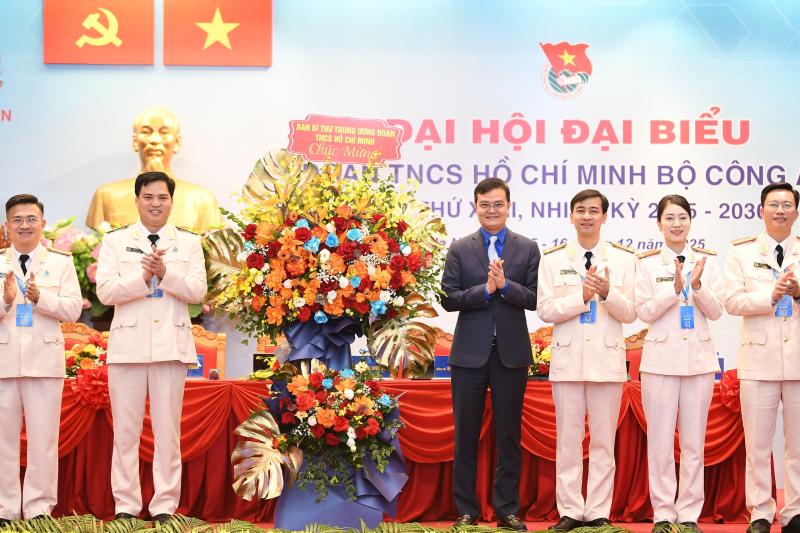 Chỉ định Ban thanh niên Công an và những nhân sự chủ chốt trong nhiệm kỳ mới - Ảnh 4.