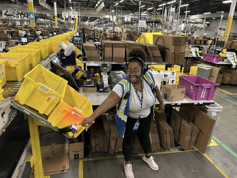 Trái tim của 'đế chế' Amazon: Người Việt ở Mỹ kể chuyện lần đầu bước vào bên trong- Ảnh 6.