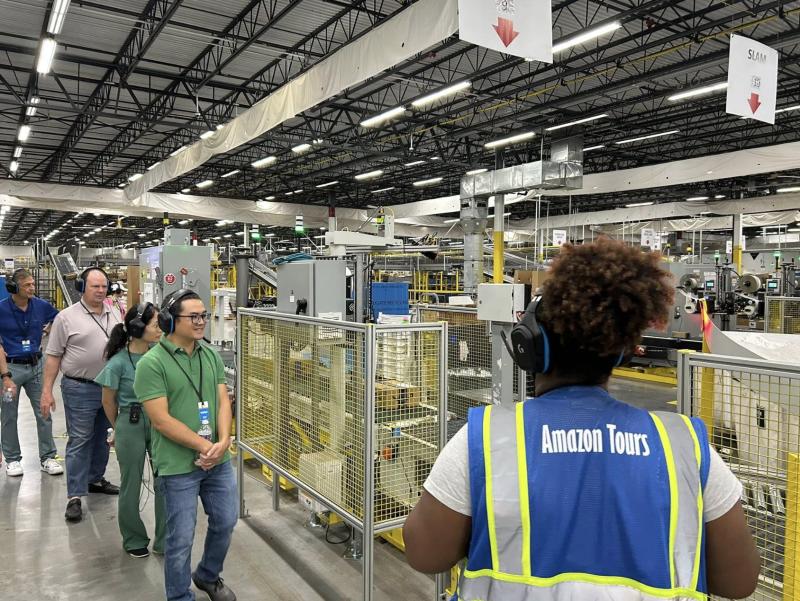 Trái tim của 'đế chế' Amazon: Người Việt ở Mỹ kể chuyện lần đầu bước vào bên trong- Ảnh 7.