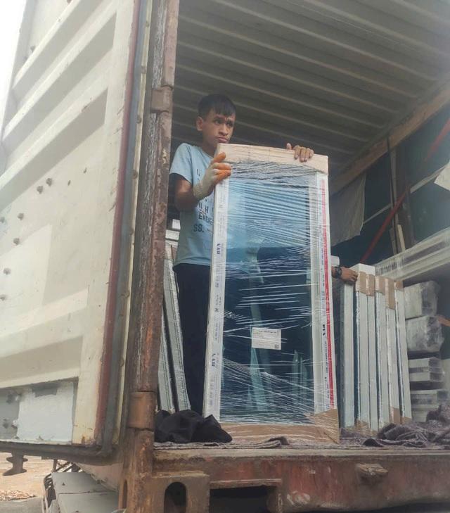 Nhiều người nỗ lực bứt tốc cuối năm, chạy đua từng giờ vì điều gì?- Ảnh 2.