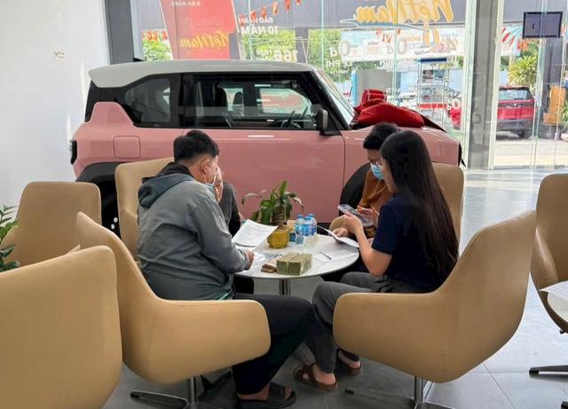 Người trẻ làm sales, kiếm được bao nhiêu tiền? - Ảnh 3.