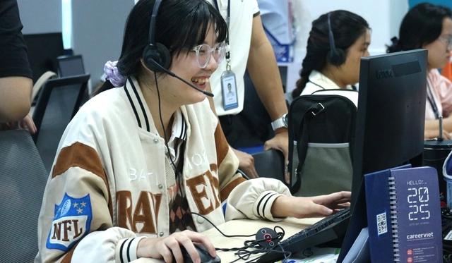Lịch nghỉ Tết Dương lịch 2026 và quy định 400 % tiền lương cho giới trẻ - Ảnh 3.