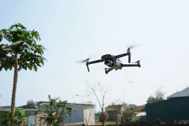 Bay flycam chụp ảnh cưới cũng phải xin phép? - Ảnh 1.