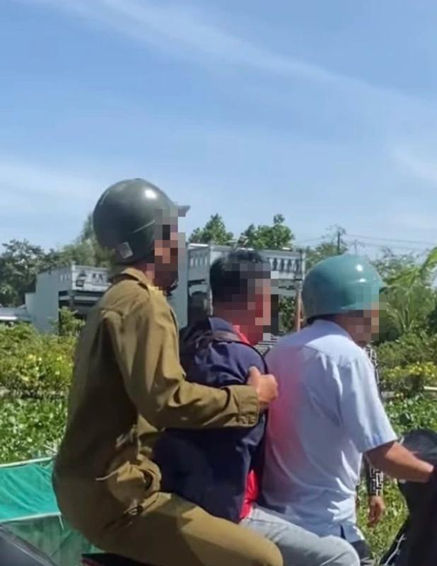 Hẹn bạn quen mạng đi chơi bị hiểu lầm bắt cóc khiến mạng xã hội xôn xao    - Ảnh 1.