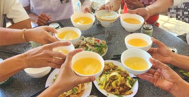 Những thực phẩm nào sẽ được kiểm tra chặt dịp Tết Bính Ngọ 2026 tại TP.HCM? - Ảnh 2.