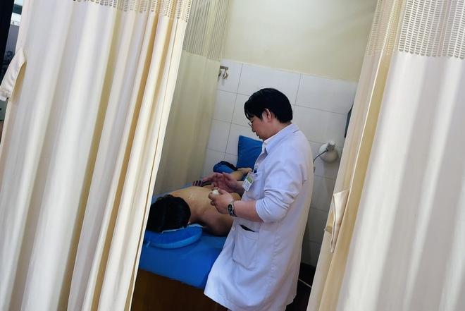 Khuất tất thực hành lấy giấy phép hành nghề bác sĩ: Sở Y tế TP.HCM nói gì? - Ảnh 3.