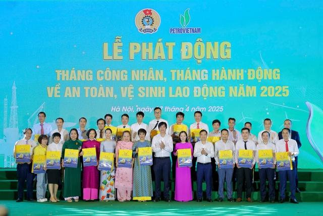 Công đoàn Petrovietnam và các cấp chi 250 tỉ đồng chăm lo phúc lợi người lao động- Ảnh 1.