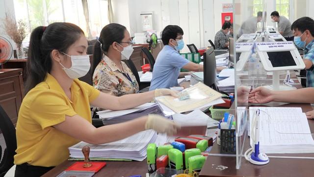 Cho phép kéo dài thời hạn giải quyết chính sách cho người ngoài biên chế - Ảnh 1.