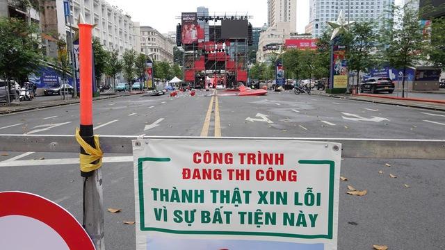 TP.HCM: Điều chỉnh giao thông đường Lê Lợi từ nay đến 16.12, người dân cần lưu ý - Ảnh 1.