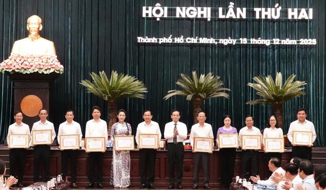 TP.HCM khen thưởng tập thể, cá nhân xuất sắc trong tổ chức Đại hội Đảng bộ- Ảnh 2.