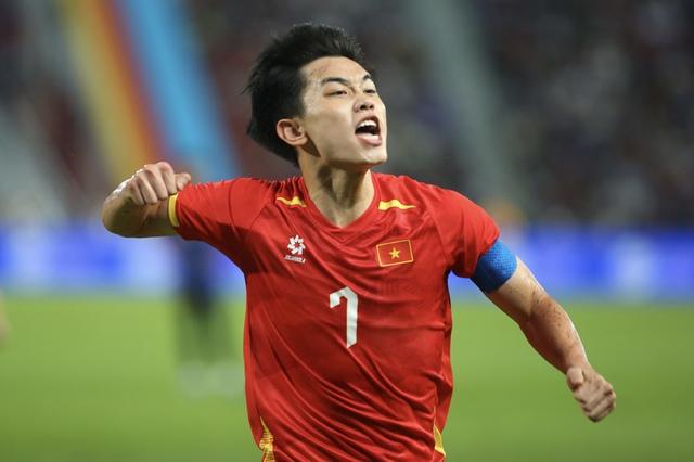 Quả bóng vàng Việt Nam 2025: Lần đầu cho Đình Bắc hay Hoàng Đức lập 'hat-trick'? - Ảnh 1.