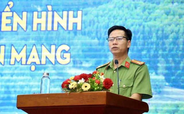 Hơn 100 tỷ đồng bốc hơi vì lừa đảo mạng, Cà Mau dựng lá chắn số người   - Ảnh 1.
