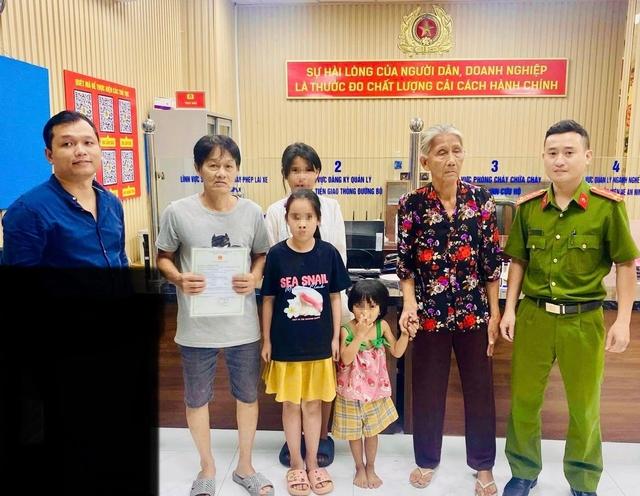 Kịp thời tìm thấy 3 trẻ đi lạc trong đêm tại TP.HCM- Ảnh 1.