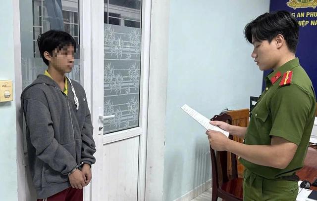 Thiếu niên 17 tuổi cướp giật vé số của người khuyết tật- Ảnh 1.