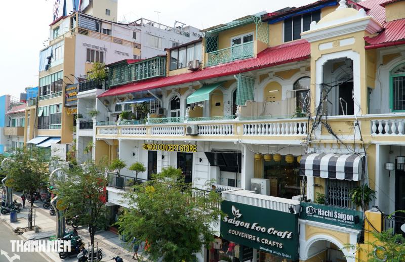 Hàng loạt nhà cổ mặt tiền đường Lê Lợi ‘thay áo mới’, nhiều màu sắc - Ảnh 6.
