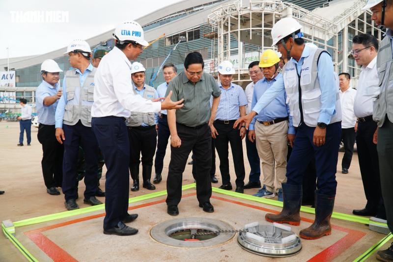 Thủ tướng kiểm tra sân bay Long Thành trước ngày đón chuyến bay đầu tiên ngày 19.12- Ảnh 4.