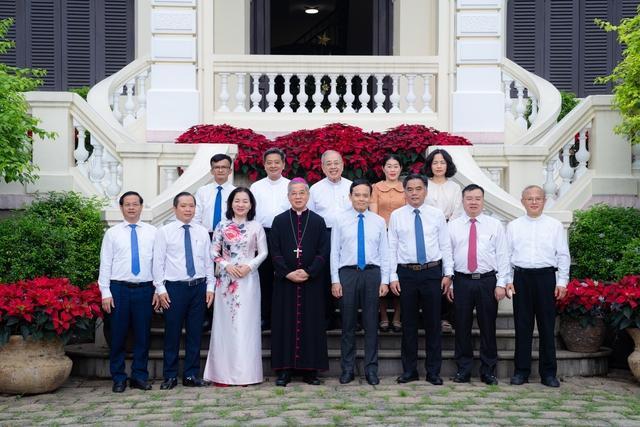 Trưởng ban Tuyên giáo và Dân vận Trung ương chúc mừng Giáng sinh tại TP.HCM - Ảnh 4.