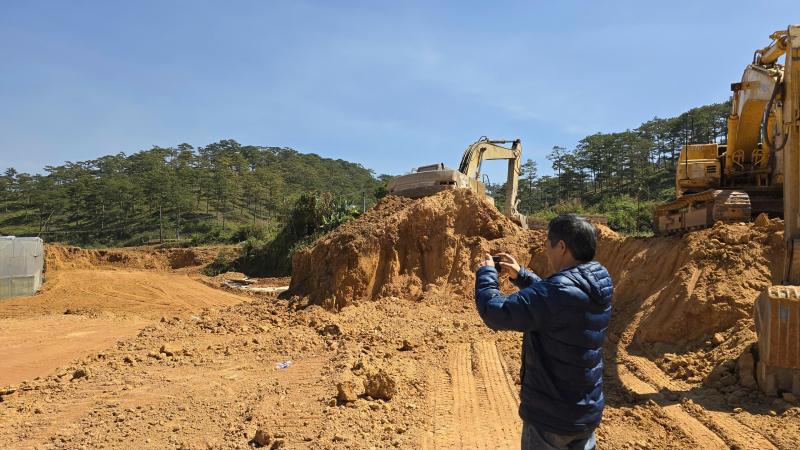 Tiến độ chậm tuyến đường Đà Lạt ảnh hưởng đến đời sống người dân và du lịch - Ảnh 2.