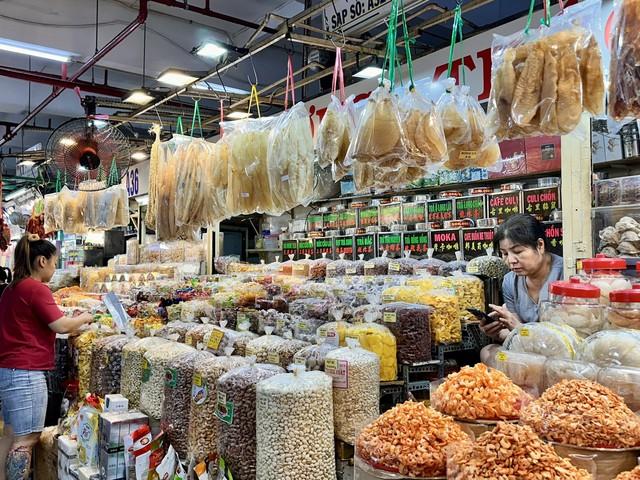Bộ Tài chính nói gì về kiến nghị mức doanh thu không chịu thuế 1 tỉ đồng?- Ảnh 1.
