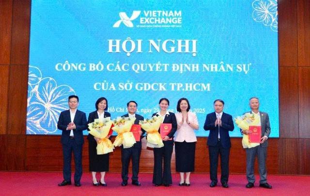 HOSE có quyền Chủ tịch và Tổng giám đốc mới từ đầu năm 2026- Ảnh 1.