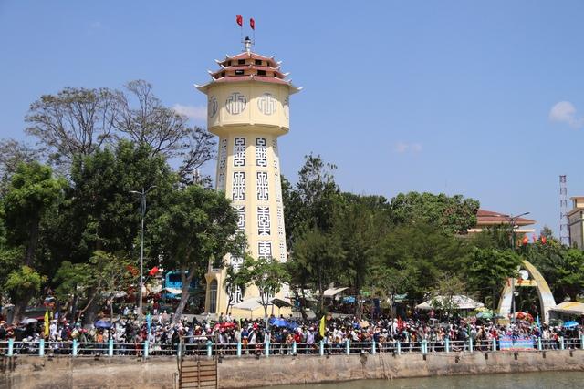 Thu nhập bình quân người dân Phan Thiết đạt gần 3 . 000 USD Sau sáp nhập - Ảnh 3.