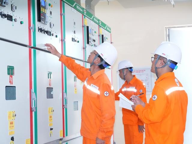 5 giá trị ‘vàng’ trên hành chuyển mình của EVNNPC - Ảnh 3.
