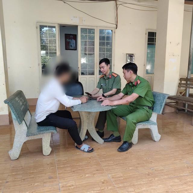 Công an kịp ngăn chặn người đàn ông suýt 'sập bẫy' lừa đảo xuyên biên giới- Ảnh 2.