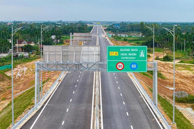 Giải 'cơn khát' vốn cho hạ tầng chiến lược- Ảnh 3.