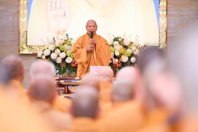 Phật giáo TP.HCM đóng góp hơn 900 tỉ chăm lo an sinh xã hội năm 2025 - Ảnh 7.