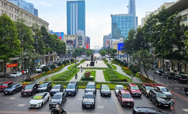TP.HCM tổ chức countdown chào năm mới 2026 tại phố đi bộ Nguyễn Huệ - Ảnh 1.
