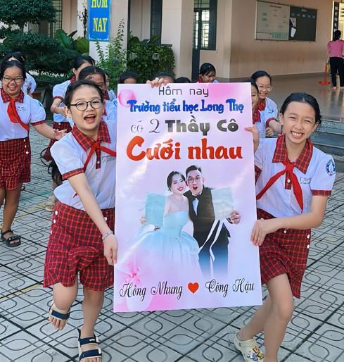 'Trường tiểu học có 2 thầy cô cưới nhau' gây sốt - Ảnh 3.