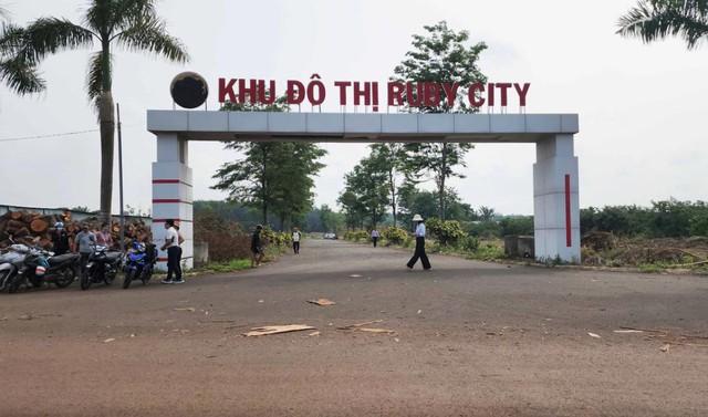 Bắt chủ đầu dự án khu đô thị Ruby City lừa đảo, chiếm đoạtkhoảng 100 tỉ đồng - Ảnh 1.