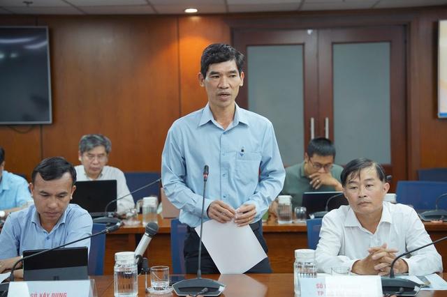 Giá thịt heo, thịt gà, trứng gia cầm... ở TP.HCM giảm sâu để người dân ăn tết - Ảnh 1.
