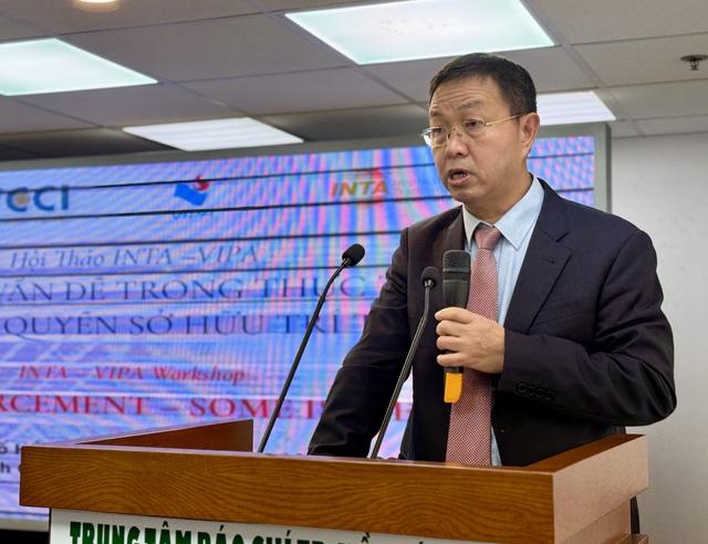 Hàng giả trên sàn thương mại điện tử và thách thức bảo vệ quyền sở hữu trí tuệ - Ảnh 2.