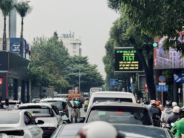 Vì sao thời tiết TP.HCM âm u cả ngày hôm nay? - Ảnh 2.