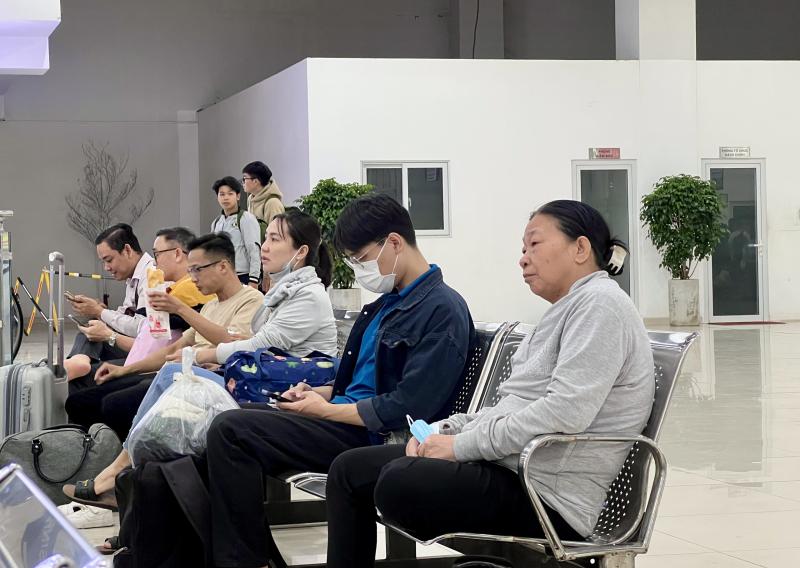 Bến xe Miền Đông mới vắng khách về quê nghỉ Tết Dương lịch, vì sao? - Ảnh 4.