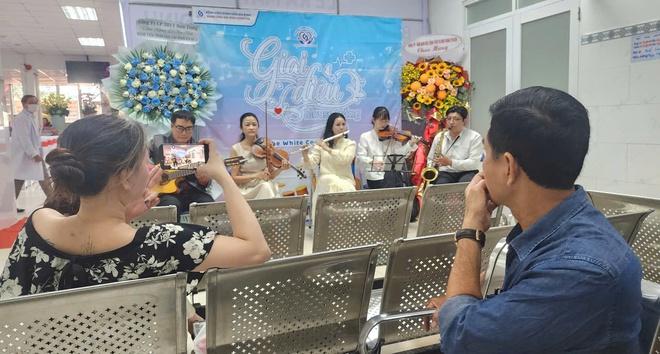 "View khám bệnh triệu đô" ở trung tâm TP.HCM- Ảnh 11.