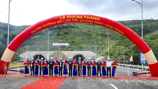 Khánh thành cao tốc Quảng Ngãi - Hoài Nhơn 20.400 tỉ đồng- Ảnh 1.