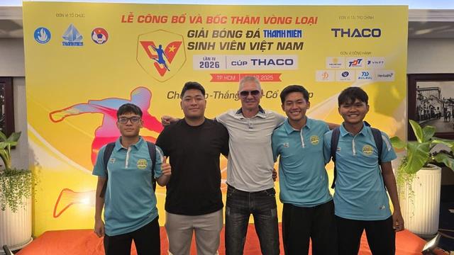 Trường ĐH Bách khoa - ĐHQT TP.HCM có trợ lý HLV Tây: Như hổ thêm cánh!- Ảnh 3.