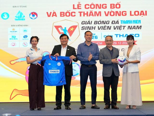 Tổng thư ký VFF: Truyền 'lửa' SEA Games 33 vào giải TNSV THACO cup 2026- Ảnh 1.