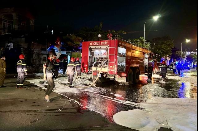 TP.HCM: Cháy ki ốt ở phường Đông Hòa, 1 người tử vong- Ảnh 2.