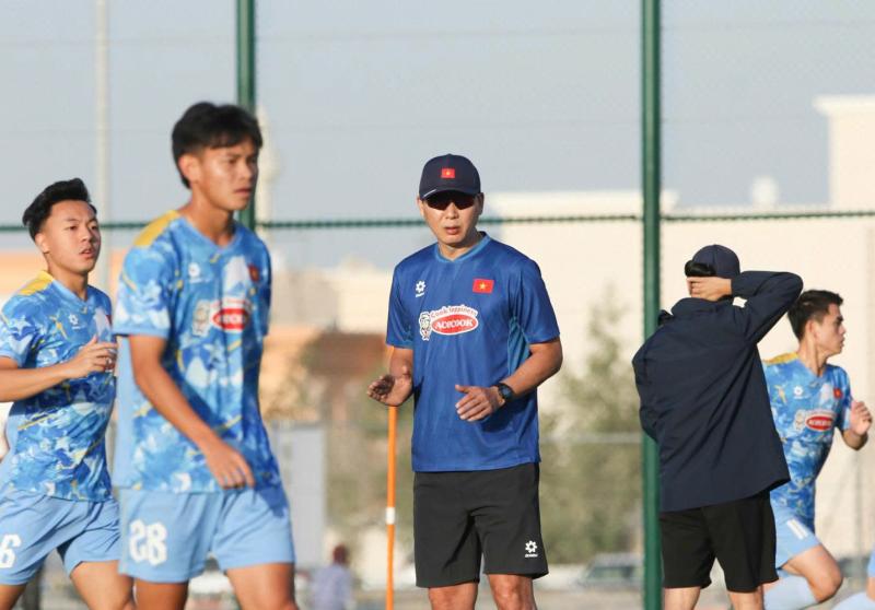 U.23 Việt Nam tập mở màn năm 2026 căng như đấu thật: Vẫn chưa biết ai bị loại, có thể là…- Ảnh 7.